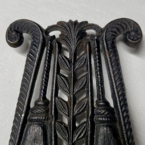 VTG Cast Iron Trivet Dalecraft Black Kitchen Utensil Primitive Old Time Decor - Picture 4 of 15